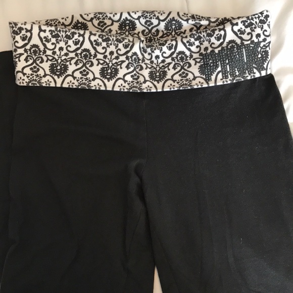 PINK yoga pants - Picture 2 of 2